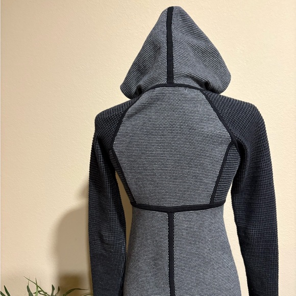 Title Nine Improv Hoodie Sweater Tunic - Picture 2 of 6